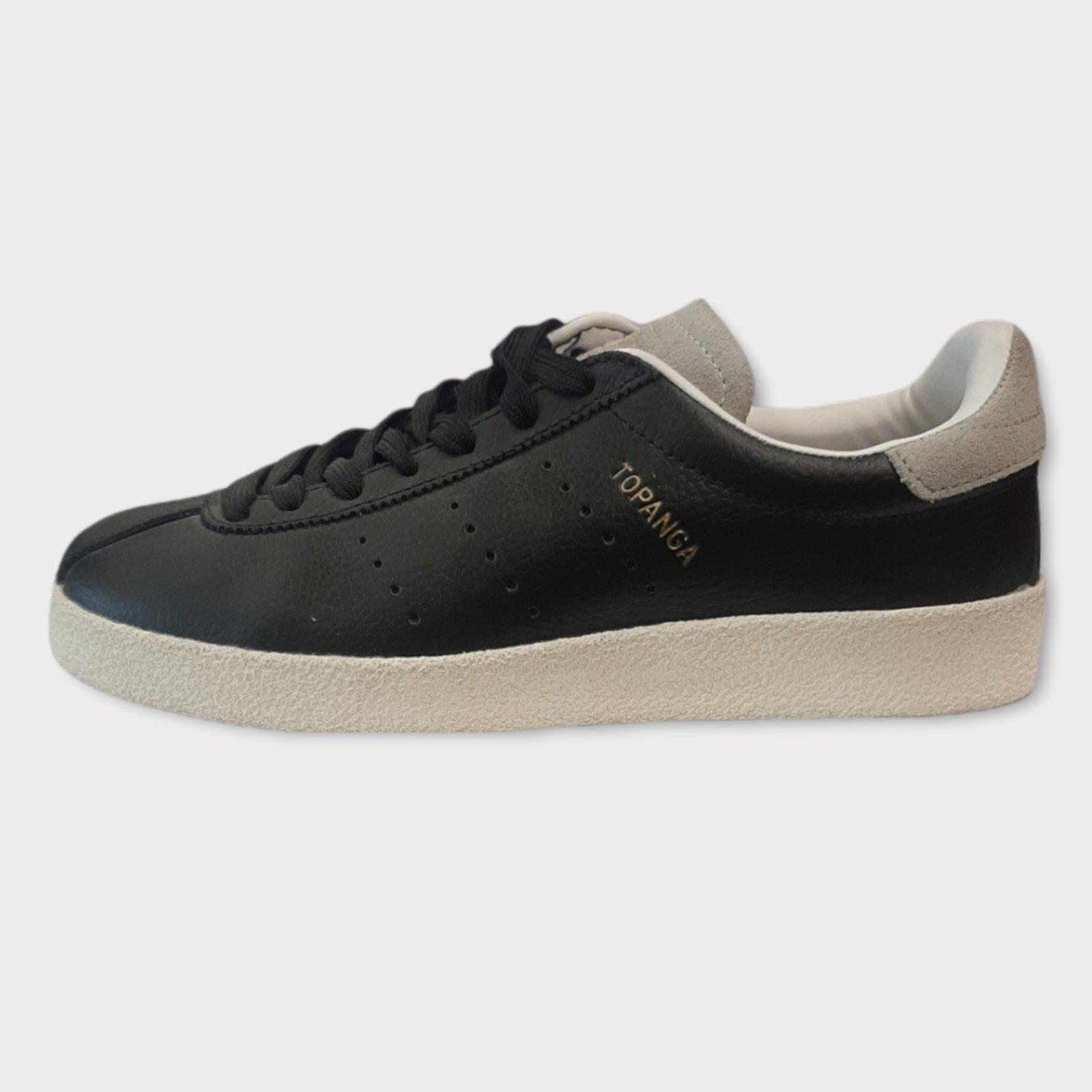 Adidas Topanga